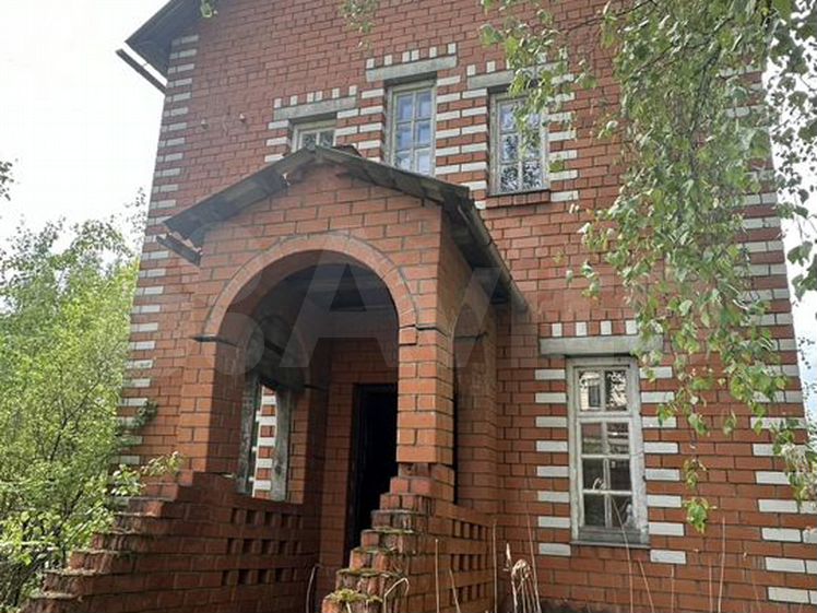 недостроенный дом - Дома, дачи, коттеджи 🏡 в Москве: купить, продать или  снять | Загородная недвижимость в Москве | Авито