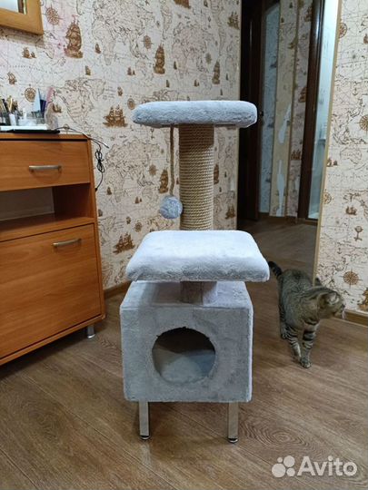 Домик для кошки с когтеточкой бу