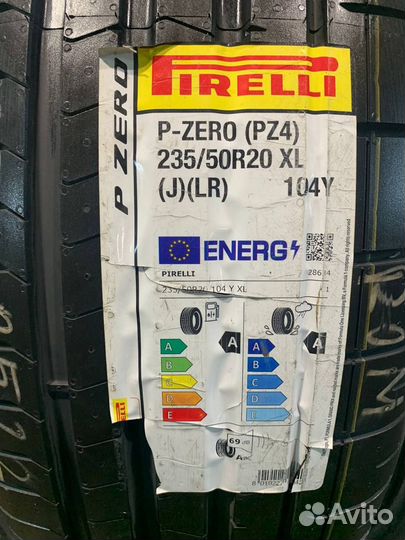 Pirelli P Zero PZ4 235/50 R20 104Y