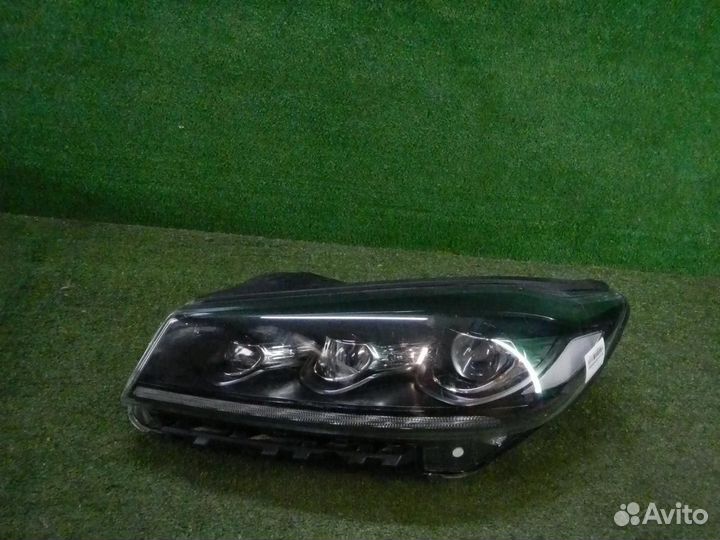 Фара левая Kia Sorento/Sorento Prime