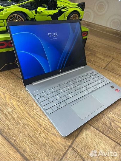 Свежий ноутбук HP Ryzen 3500U 8gb SSD IPS
