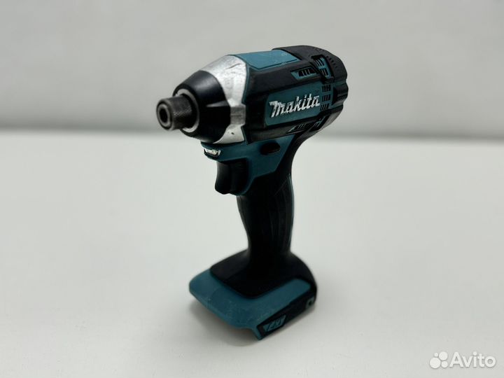 Гайковерт Винтовкрт Шуруповерт Makita DTD152