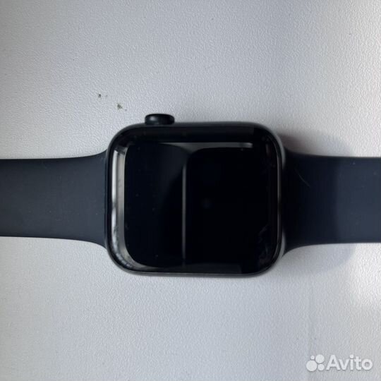 Смарт-часы Apple Watch SE 2 44mm M/L