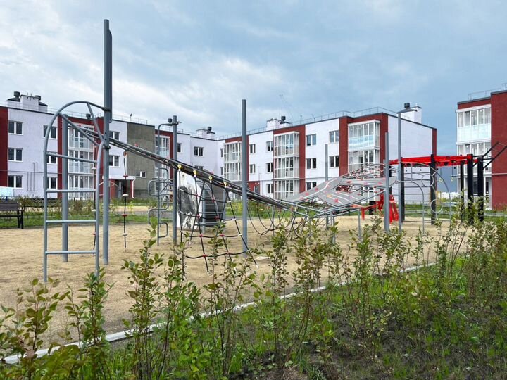 3-к. квартира, 82,3 м², 1/3 эт.