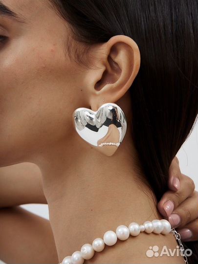 Серьги в цвете серебро в стиле Bottega Veneta