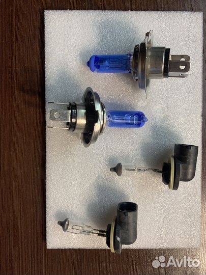 Комплект галогеновых ламп H4 и H27/2 фирмы osram