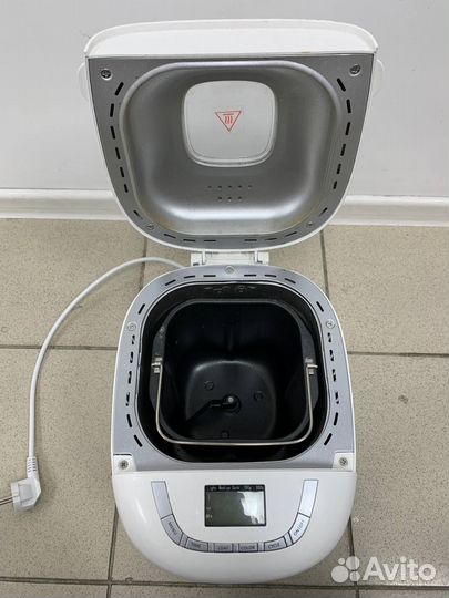 Хлебопечка Gorenje BM910WII
