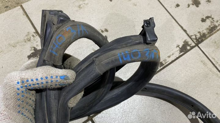 Уплотнители дверей Mercedes W140 S500