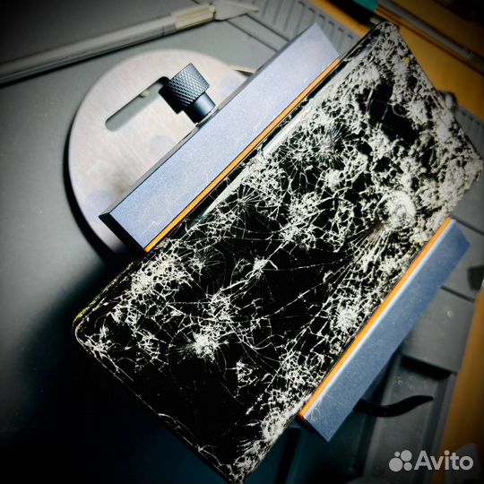 Замена стекла Samsung, iPhone, Xiaomi, Huawei