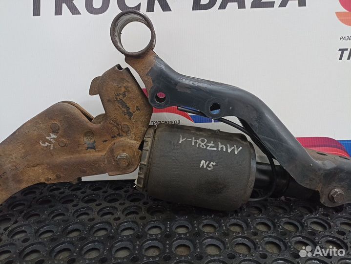 81417226075 Подушка кабины задняя правая