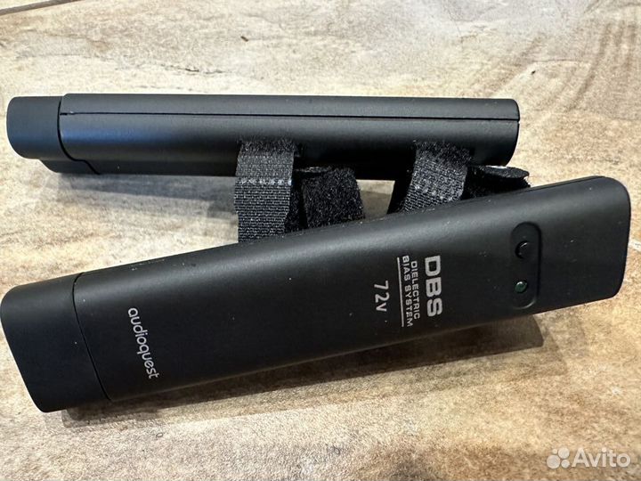 Межблочный кабель AudioQuest Wolf RCA-RCA 16м