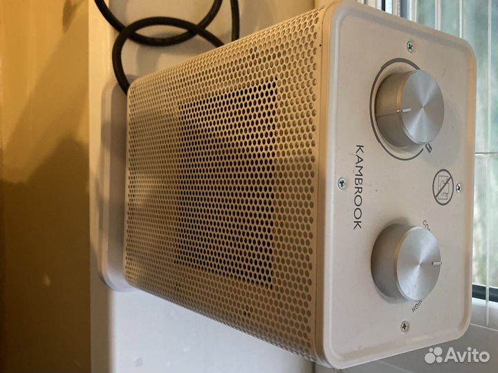 Керамический обогреватель Kambrook