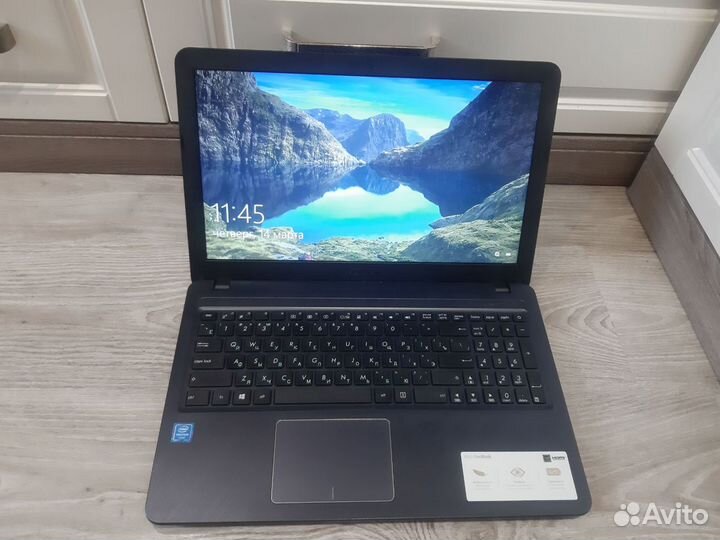 Asus D543M