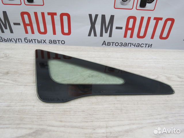 Форточка передняя правая Honda Civic 8