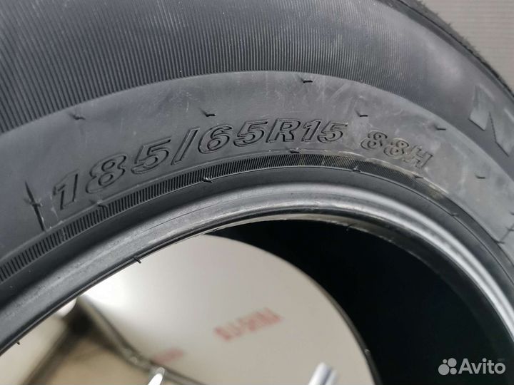 Nexen N'Fera SU4 185/65 R15 88H