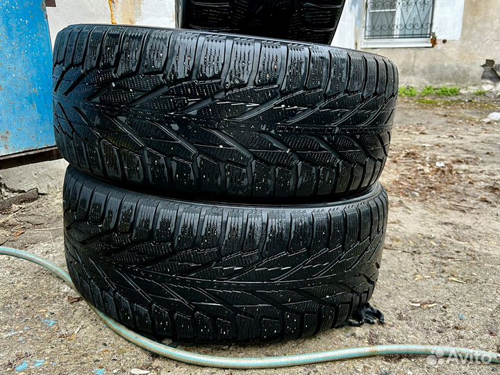 Nokian Tyres Hakkapeliitta R2 255/55 R18