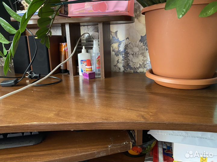 Компьютерный стол