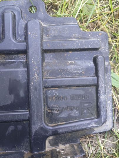 Подкрылок infiniti m35 fuga y50 лев прав