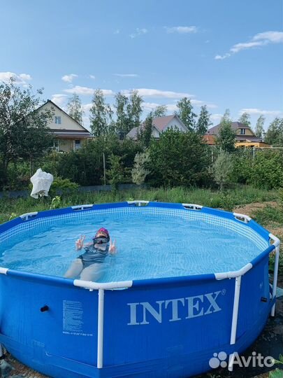 Каркасный бассейн intex