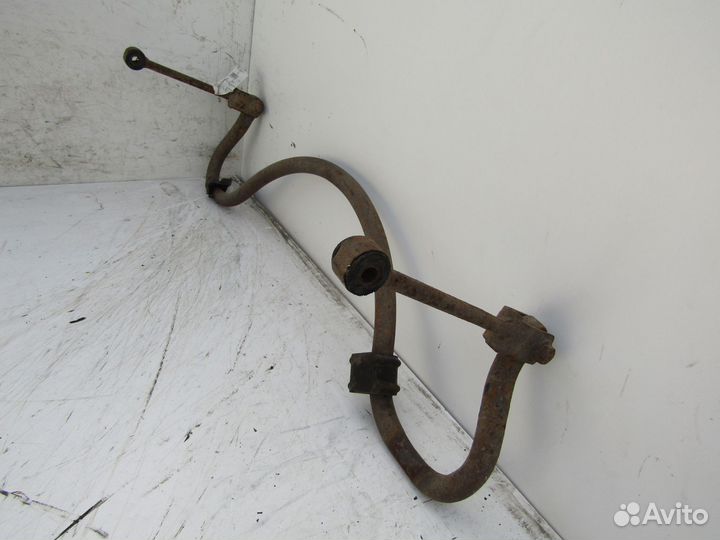 Стабилизатор задний Мерседес Спринтер 2001г 2.2л