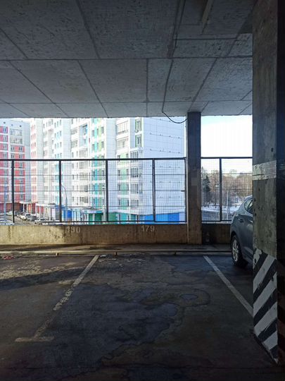 Машиноместо, 17 м²