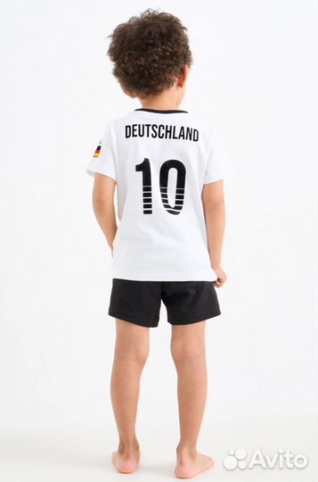 Футбольная форма/костюм C&A для мальчика 98,104