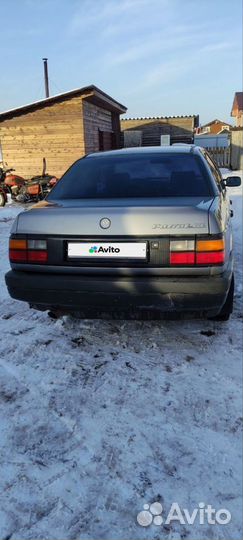 Volkswagen Passat 1.8 МТ, 1989, 250 000 км