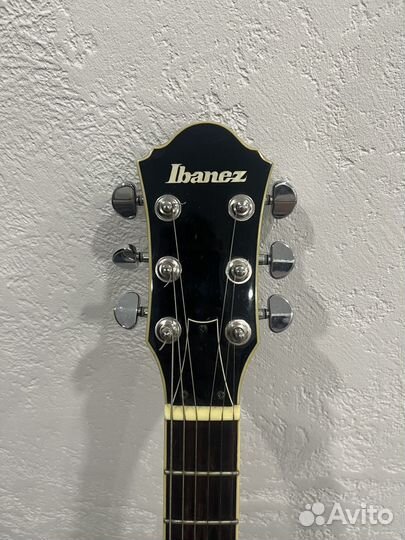 Электрогитара Ibanez DN 300