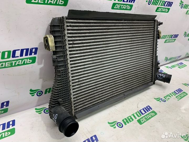 Интеркулер Volkswagen Passat B7 cffb 2014