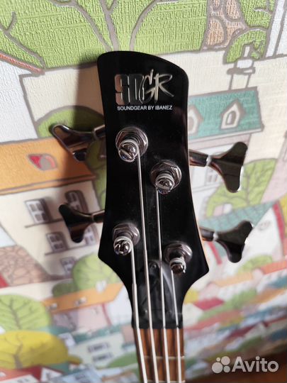 Басс гитара Ibanez SR300