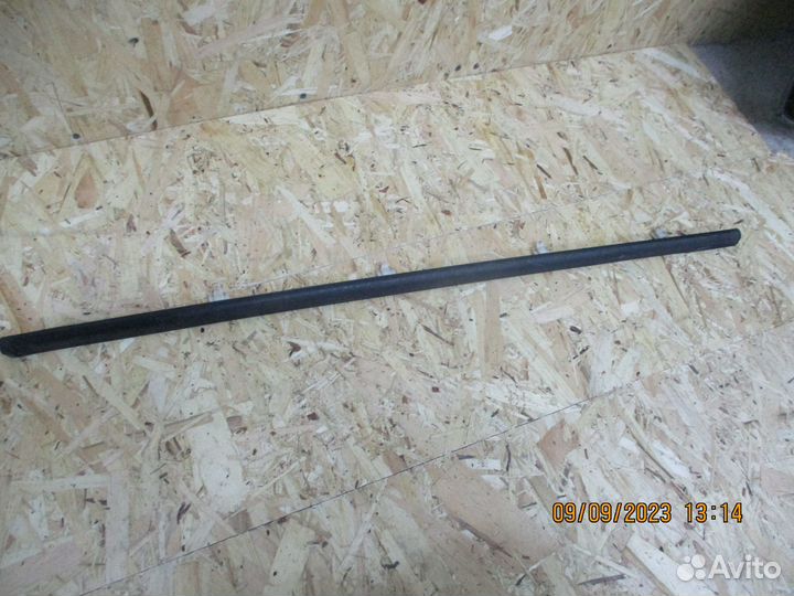 Бархотка двери наружная Хендай Акцент