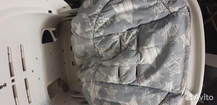 Стульчик для кормления Tatamia