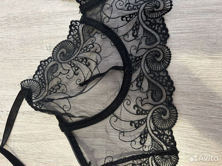 Кружевной лиф на косточках