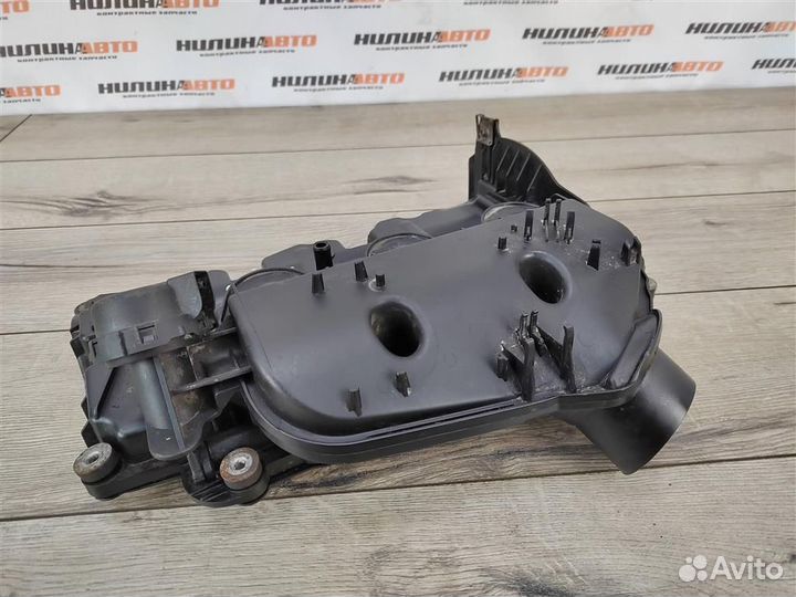 Крышка клапанная land rover Range Rover Sport 1