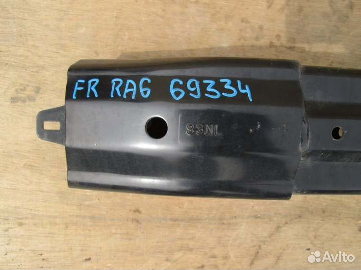 Усилитель бампера передний Honda Odyssey RA6 F23A