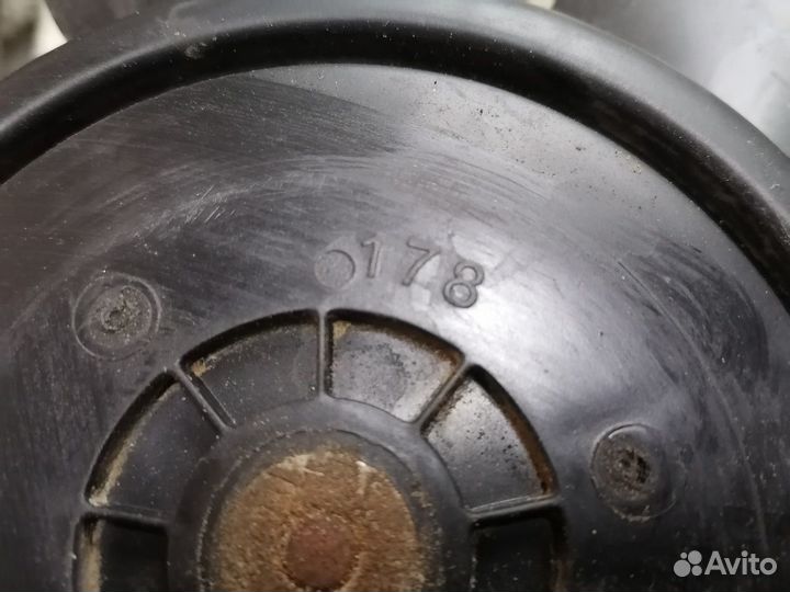 Вентилятор радиатора Lincoln Nautilus I (2018—2024)