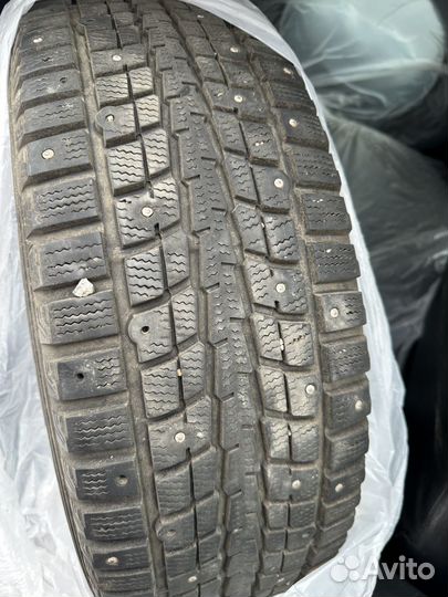 Dunlop SP Winter Ice 01 2.25/6 R16