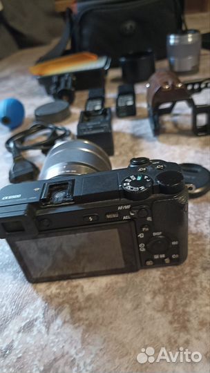 Sony a6500 + объектив и аксессуары