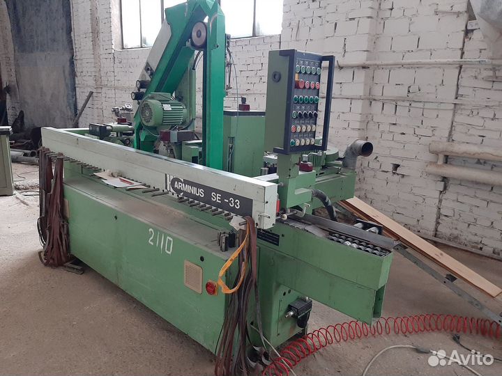 Шлифовальный станок для погонажа