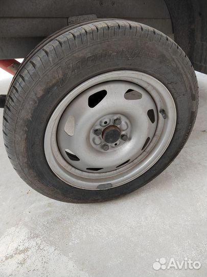 Диски с резиной для прицепа 185/65 R15