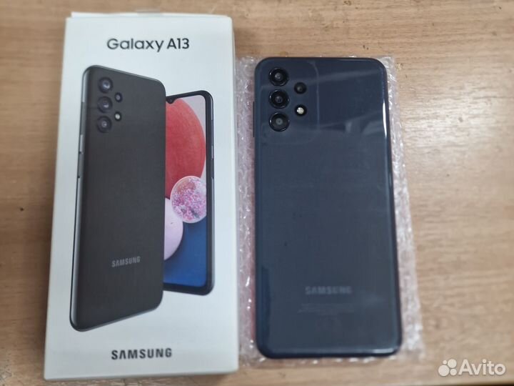 Samsung Galaxy A13, 4/64 ГБ