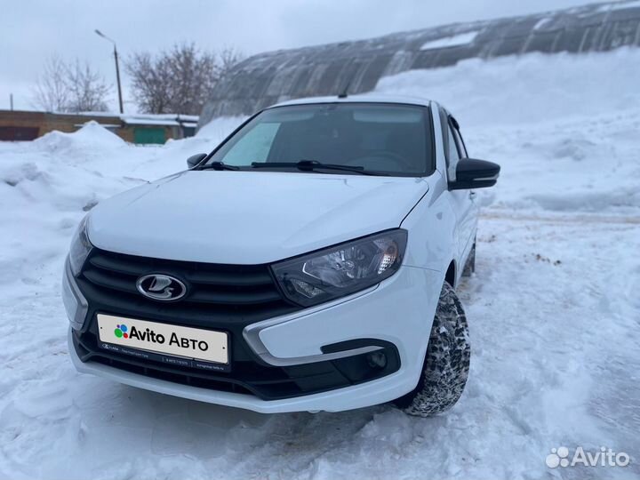 LADA Granta 1.6 МТ, 2022, 32 000 км