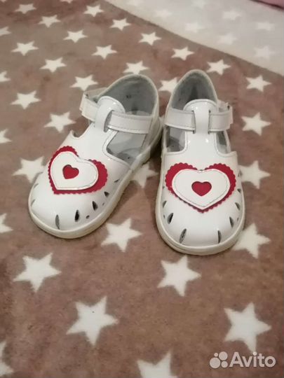 Сандалии 24 размер