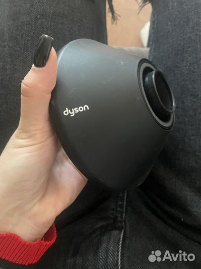 Оригинальные насадки на фен dyson