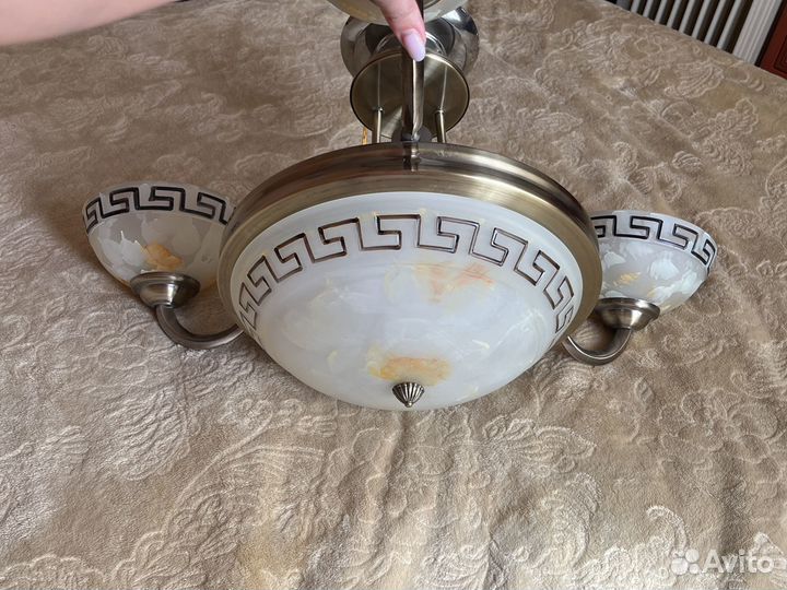 Люстра и 2 бра