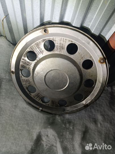 Колпаки на грузовик 22.5 б/у