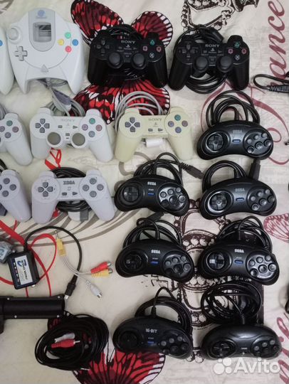 Джойстики dendy,sega,sony ps2,dreamcast,бп,кабеля