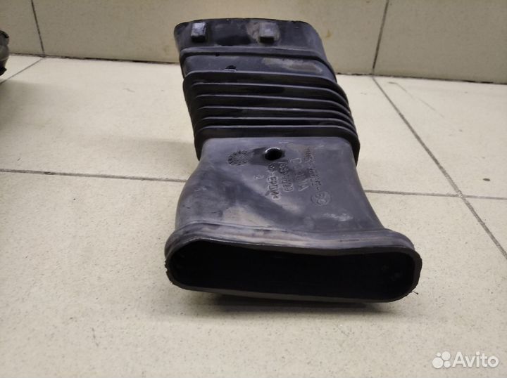 Воздуховод Focus II 2008-2011