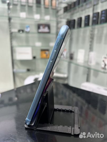 iPhone Xr, 128 ГБ