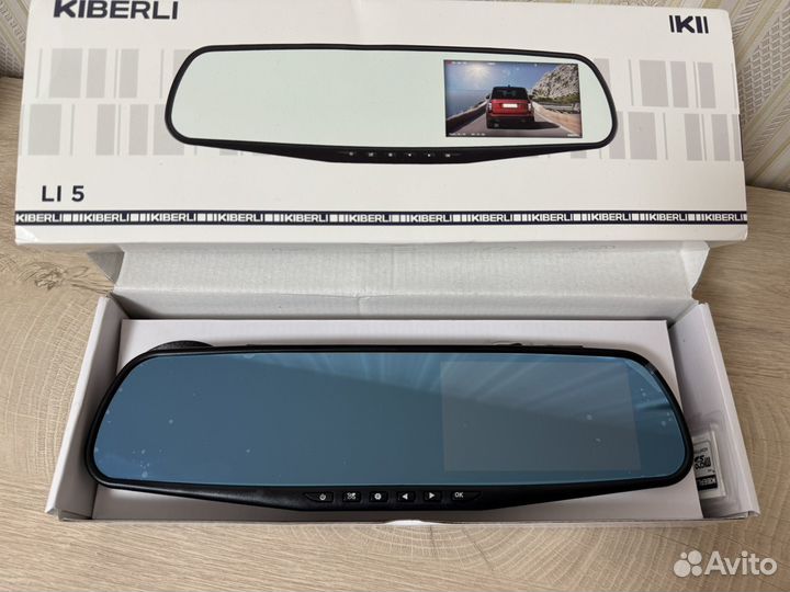 Видеорегистратор зеркало с камерой заднего вида